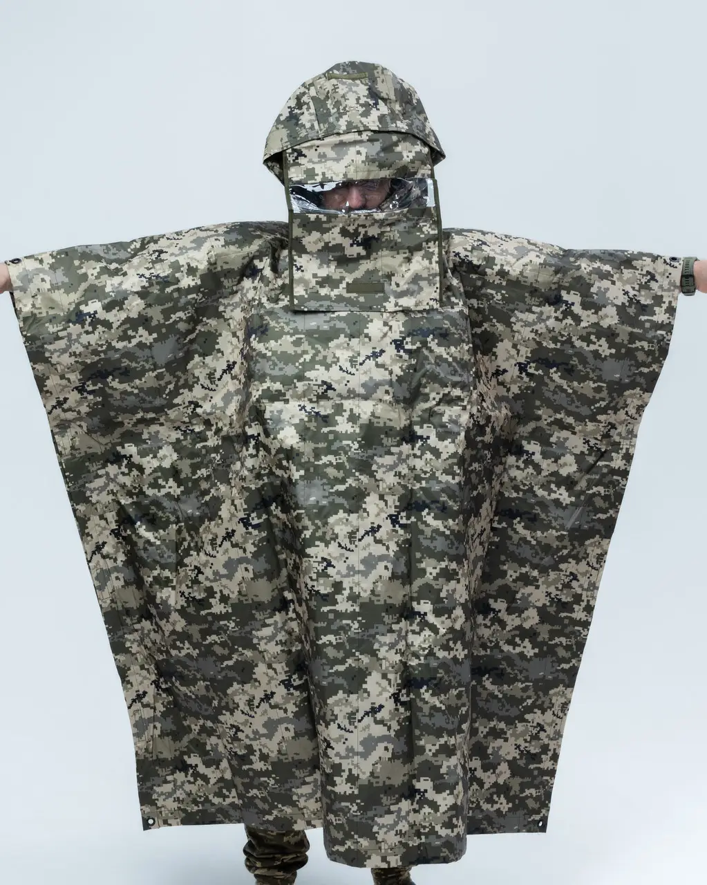 Anti-Thermal Cloak-Poncho for Maximum Camouflage - Image 12